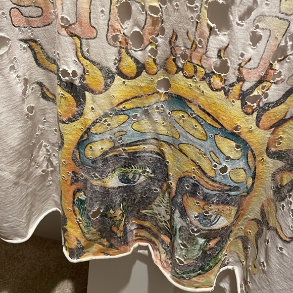 Sublime distressed crop top - Picture 2 of 4